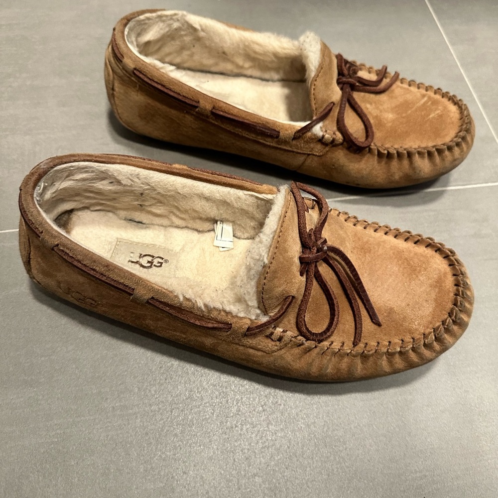 UGG Women’s Tan Moccasin Slippers